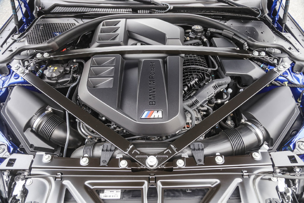 Used 2024 BMW M4 Coupe w/ Executive Package RWD image 24