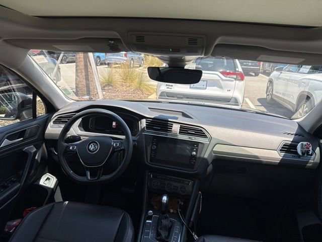 Used 2021 Volkswagen Tiguan SEL FWD image 13