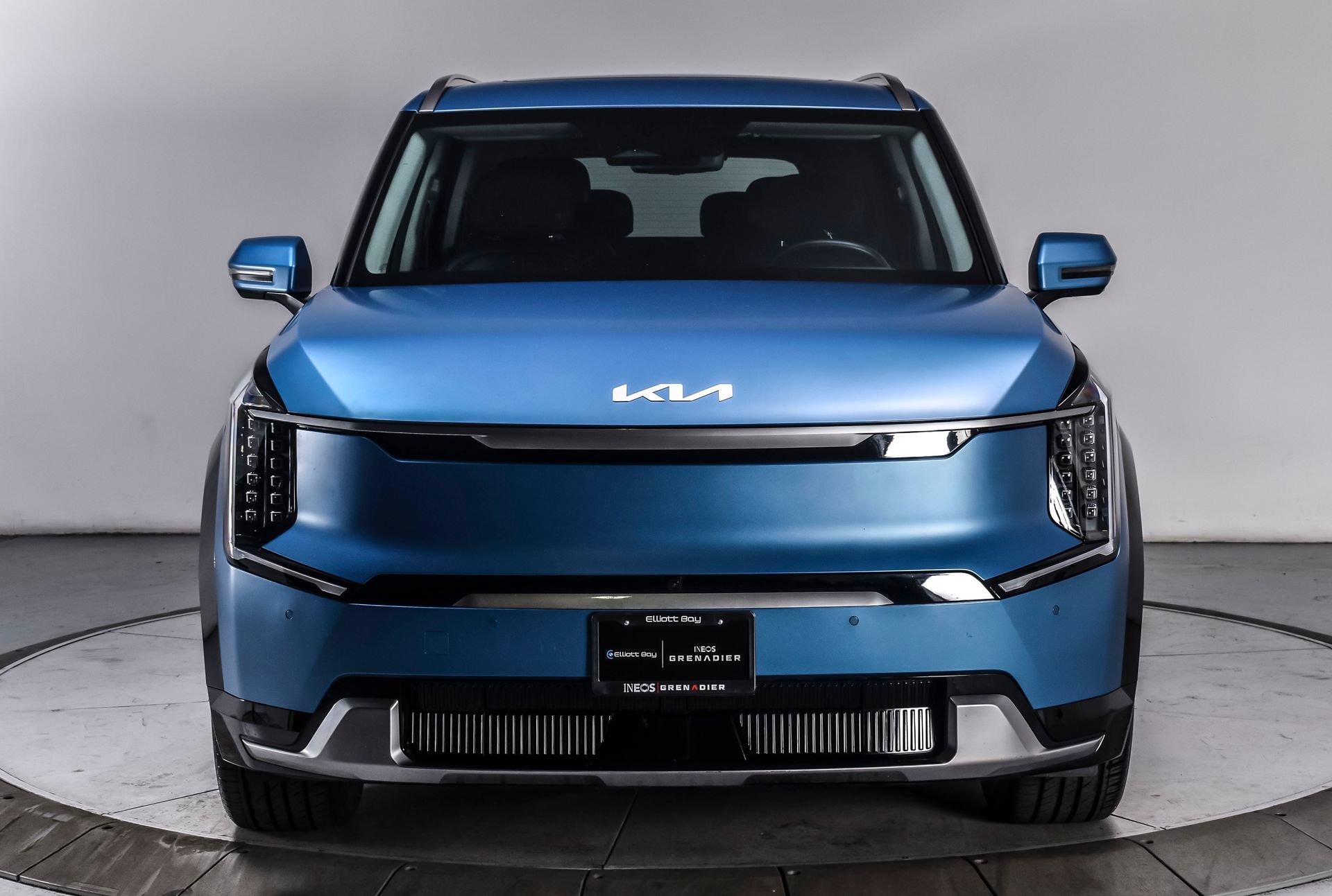 Used 2024 Kia EV9 Land AWD/4WD image 8