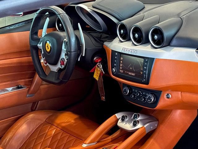 Used 2012 Ferrari FF AWD/4WD image 40