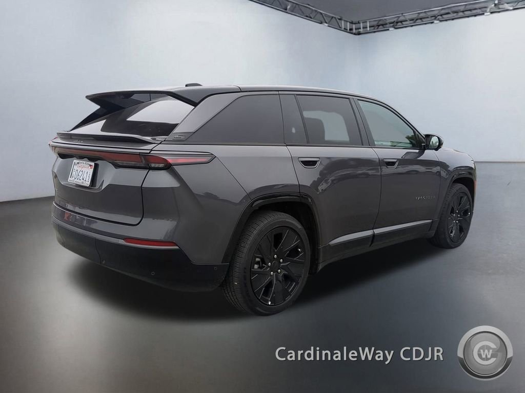 Used 2025 Jeep Wagoneer S Launch Edition image 22