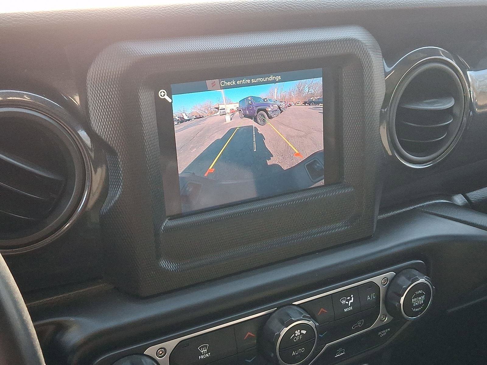 Certified 2022 Jeep Gladiator Sport image 16