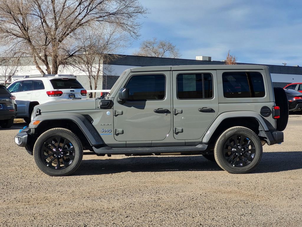 Used 2023 Jeep Wrangler Sahara w/ Cold Weather Group image 4