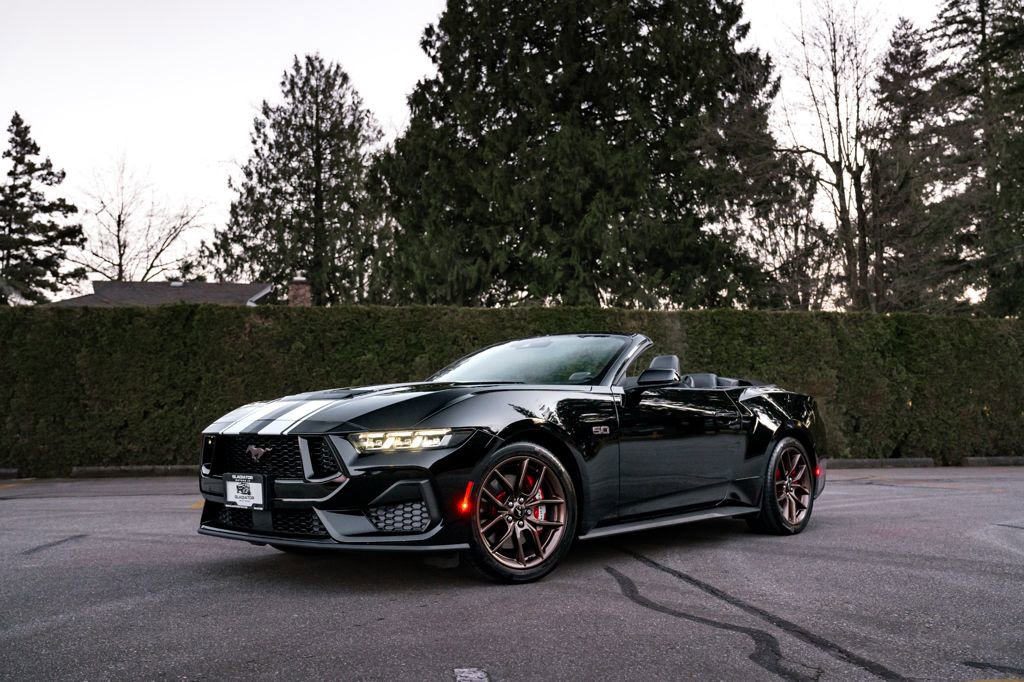 Used 2024 Ford Mustang GT Premium RWD image 17