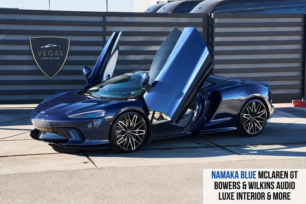 Used 2022 McLaren GT RWD image 1
