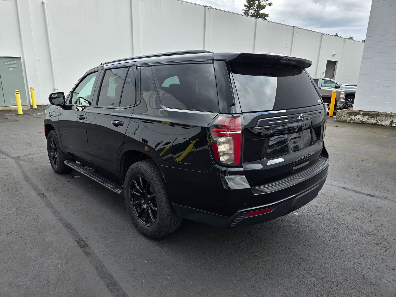 Used 2023 Chevrolet Tahoe Z71 AWD/4WD image 6