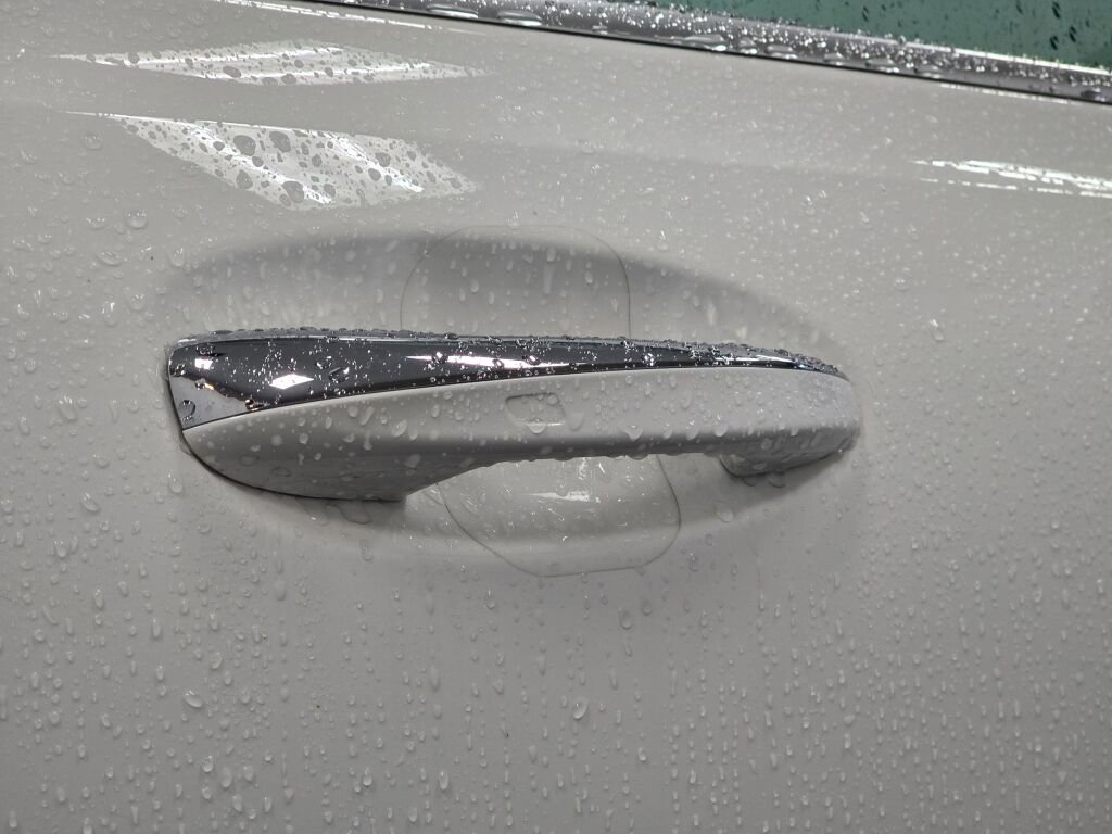 Used 2025 Mercedes-Benz GLB 250 4MATIC image 28