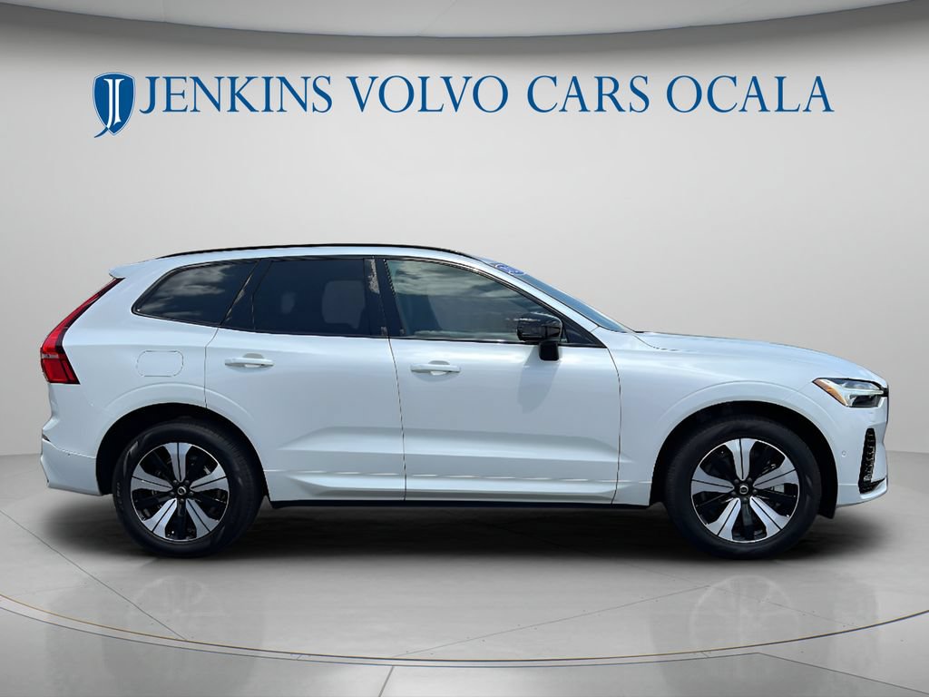 Certified 2024 Volvo XC60 T8 Plus w/ Climate Package AWD/4WD image 2