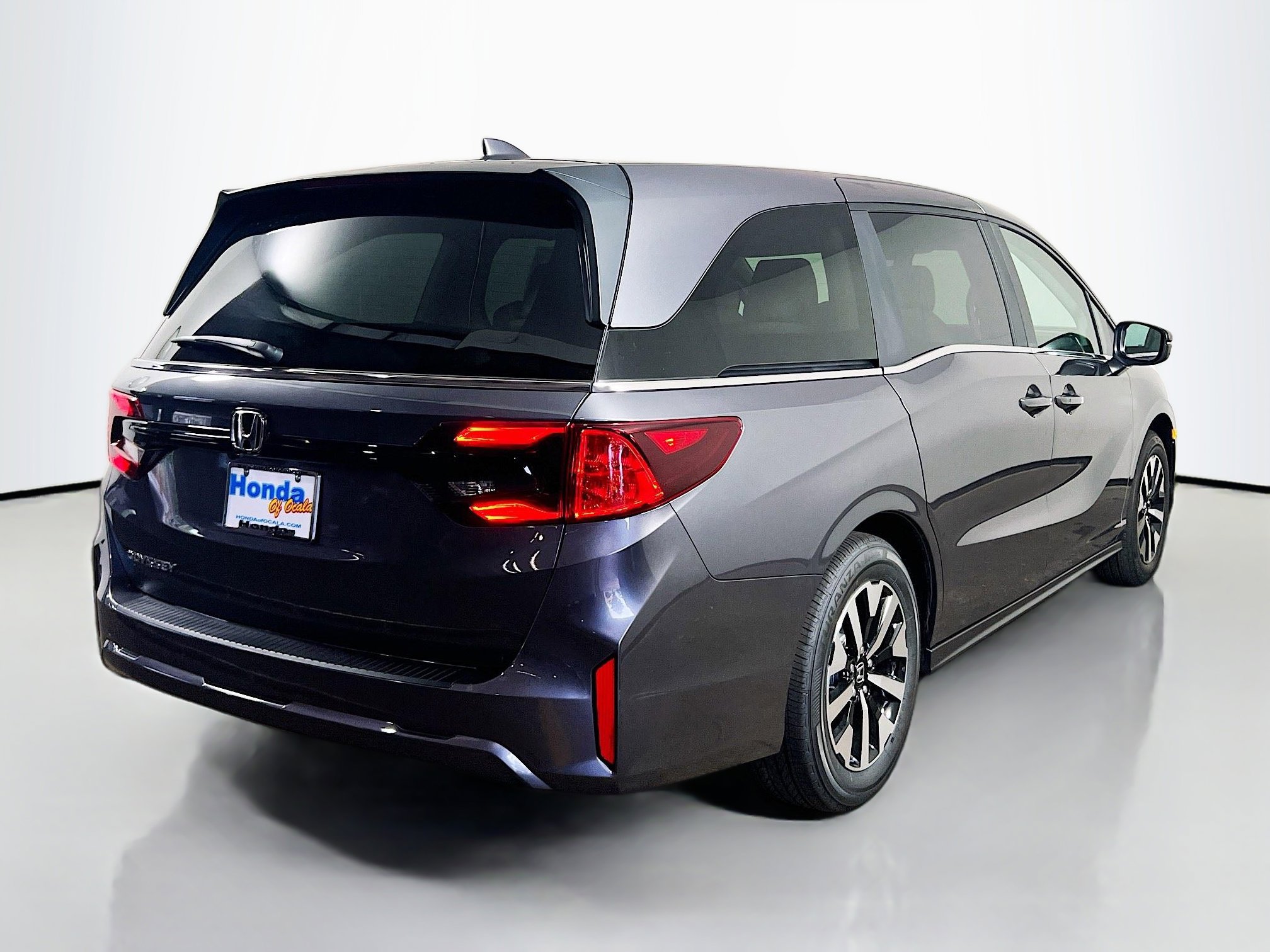 New 2026 Honda Odyssey EX-L image 6