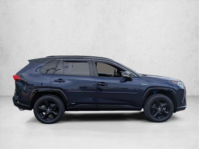 Used 2021 Toyota RAV4 XSE AWD/4WD image 4