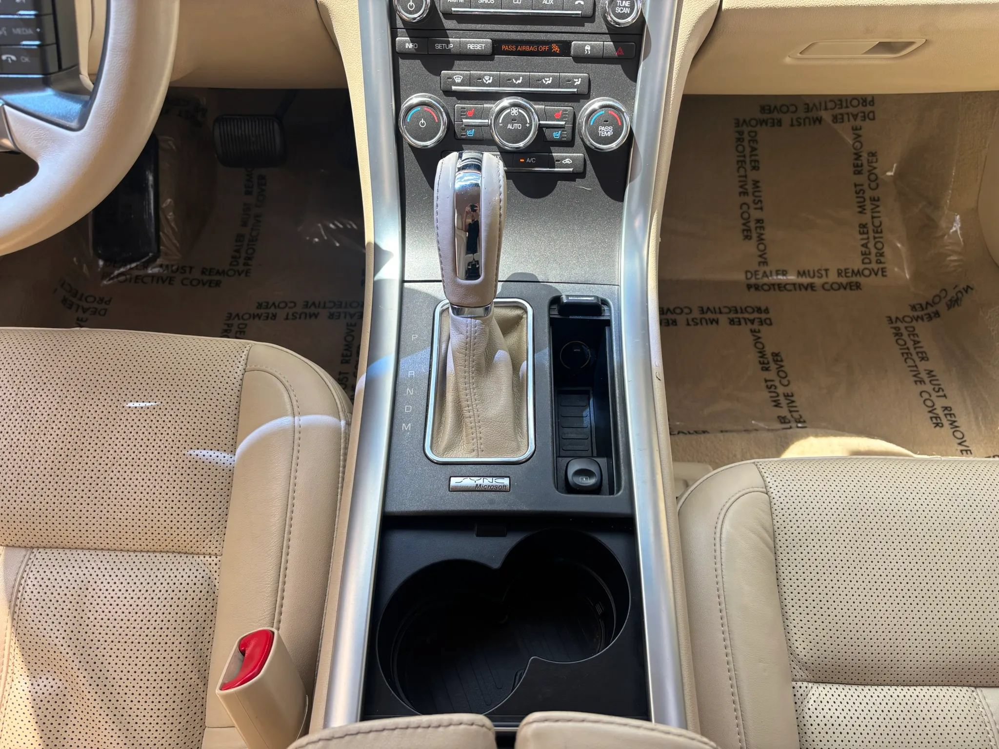 Used 2011 Lincoln MKS FWD image 36