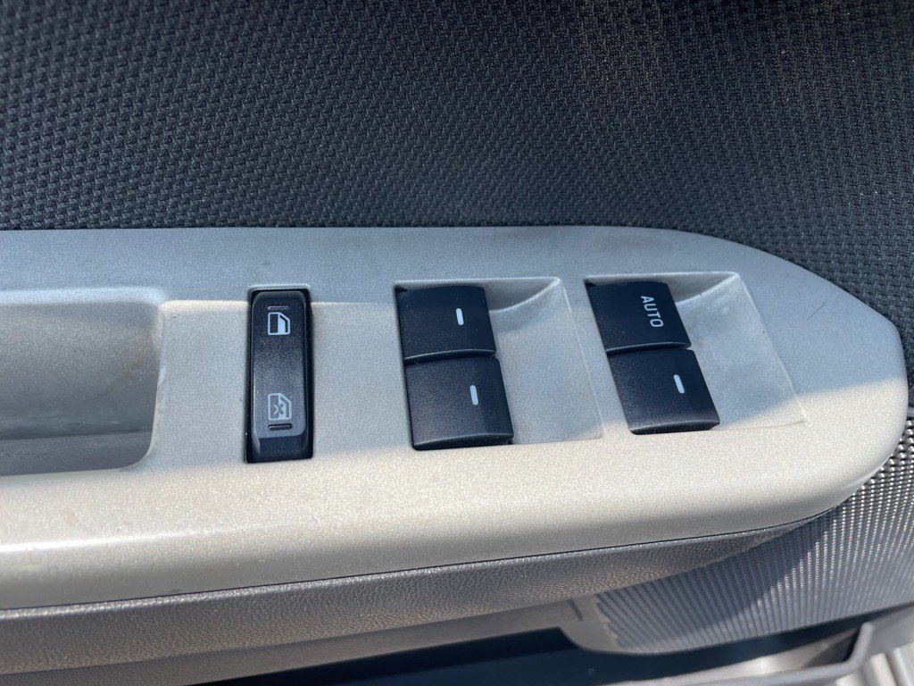 Used 2009 Ford Escape XLT FWD image 10
