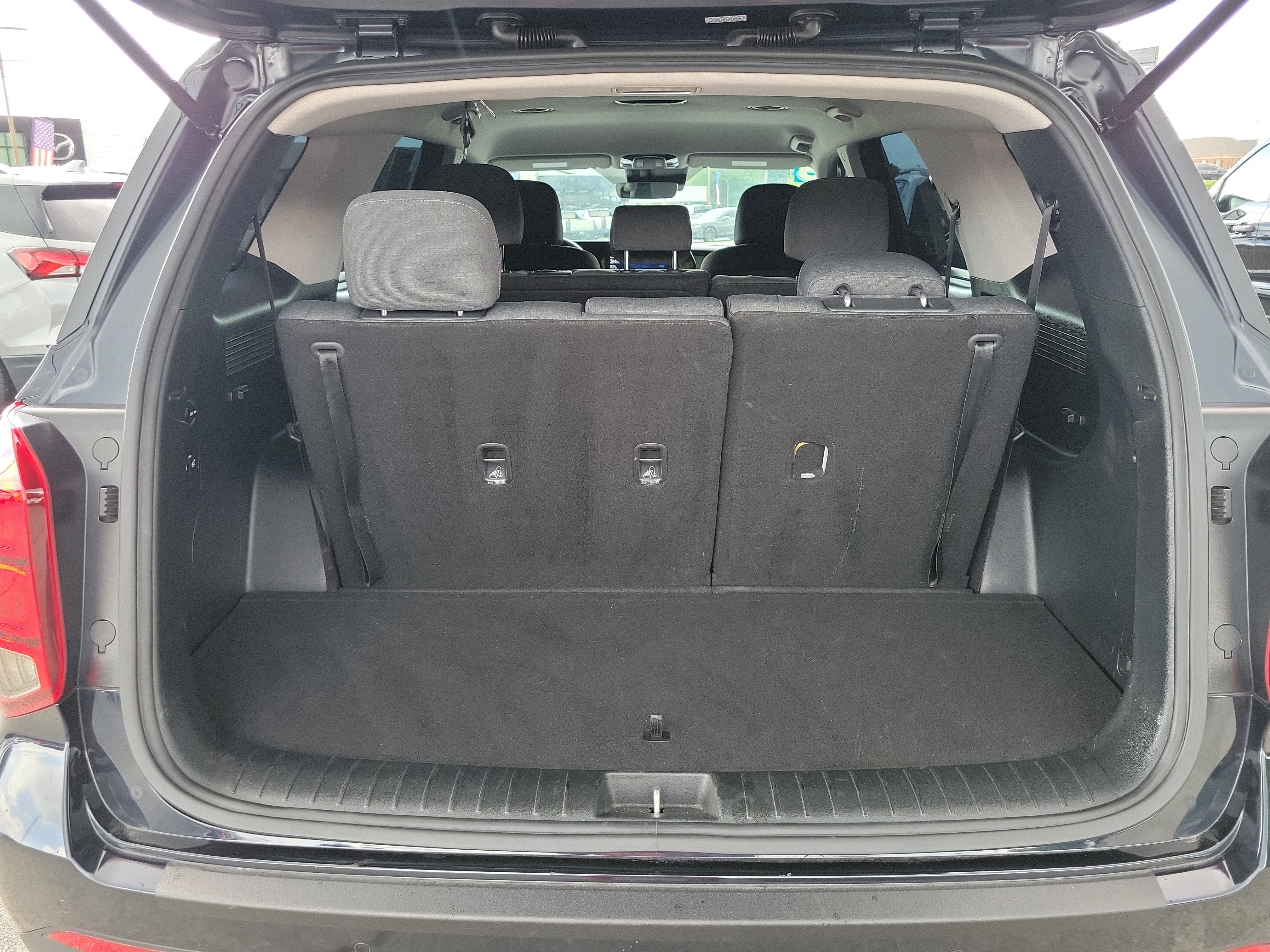 Used 2023 Hyundai Palisade SE AWD/4WD image 9