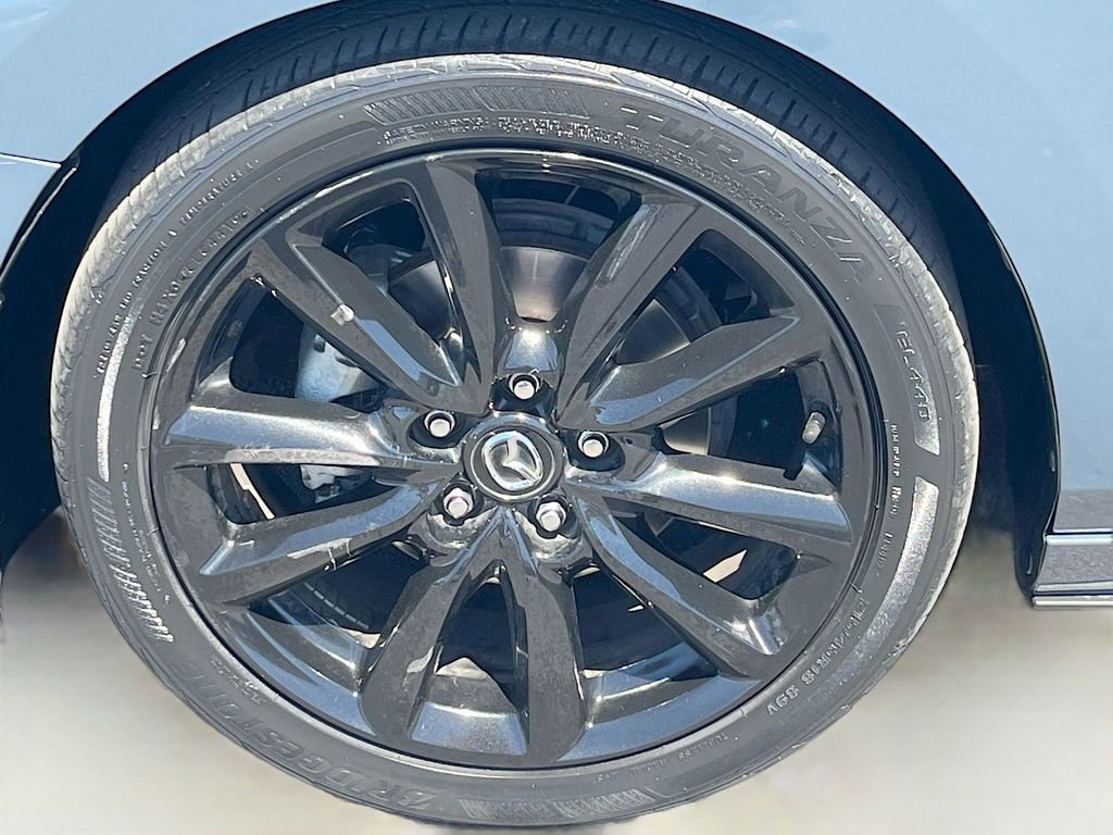 Used 2020 MAZDA MAZDA3 Premium image 32