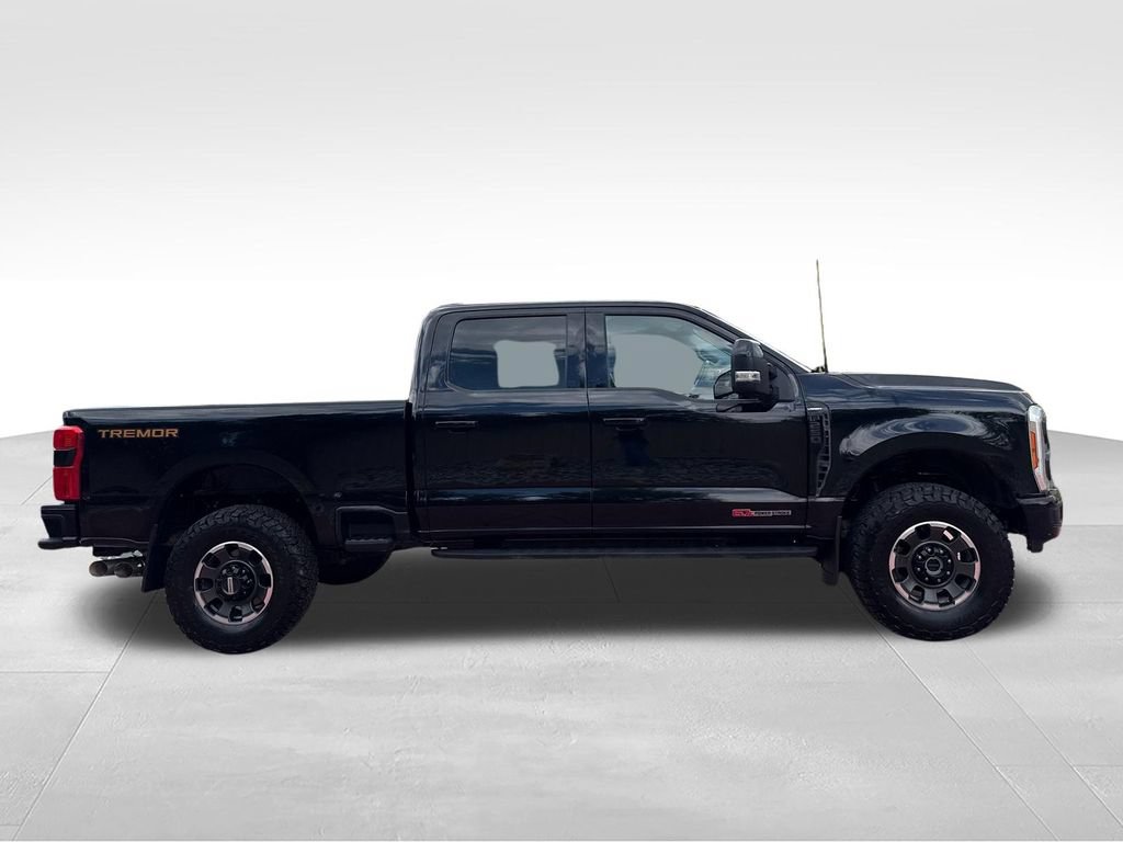 Used 2023 Ford F250 Lariat w/ Tremor Off-Road Package AWD/4WD image 9