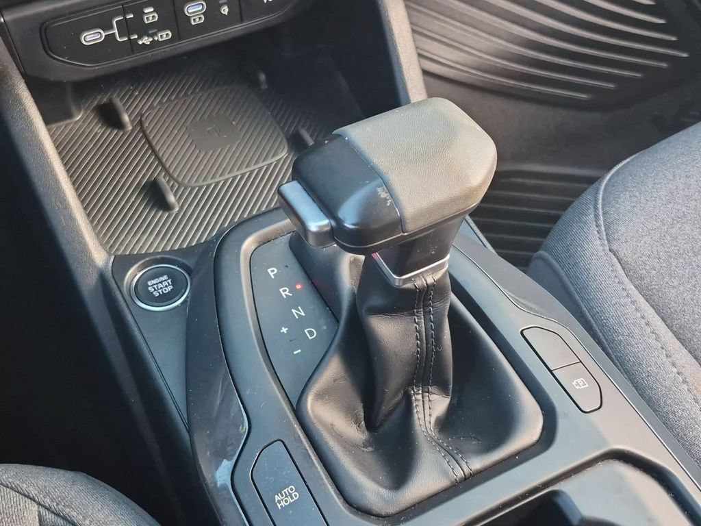 Certified 2025 Kia K4 GT-Line Turbo FWD image 16