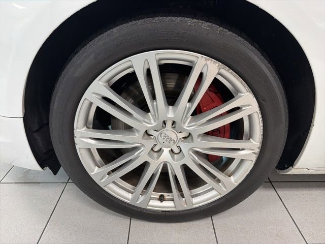 Used 2015 Audi A8 L 4.0T image 11