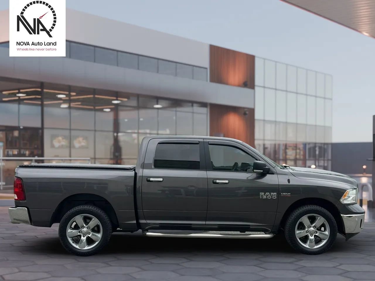 Used 2017 RAM 1500 Big Horn AWD/4WD image 9