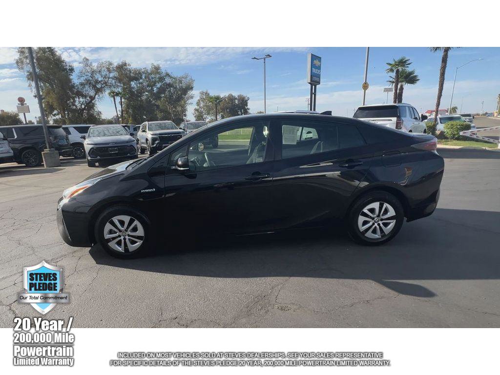 Used 2018 Toyota Prius Two image 7
