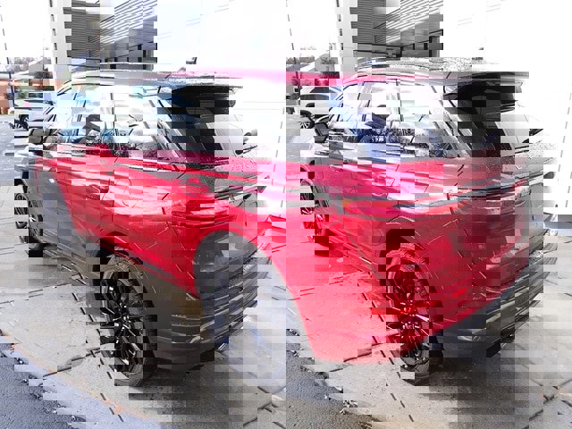 New 2026 Lincoln Corsair Reserve image 3