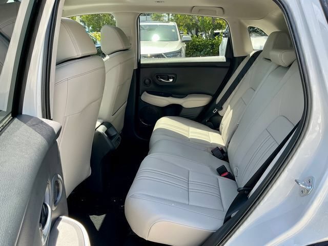 New 2027 Honda HR-V EX-L image 8