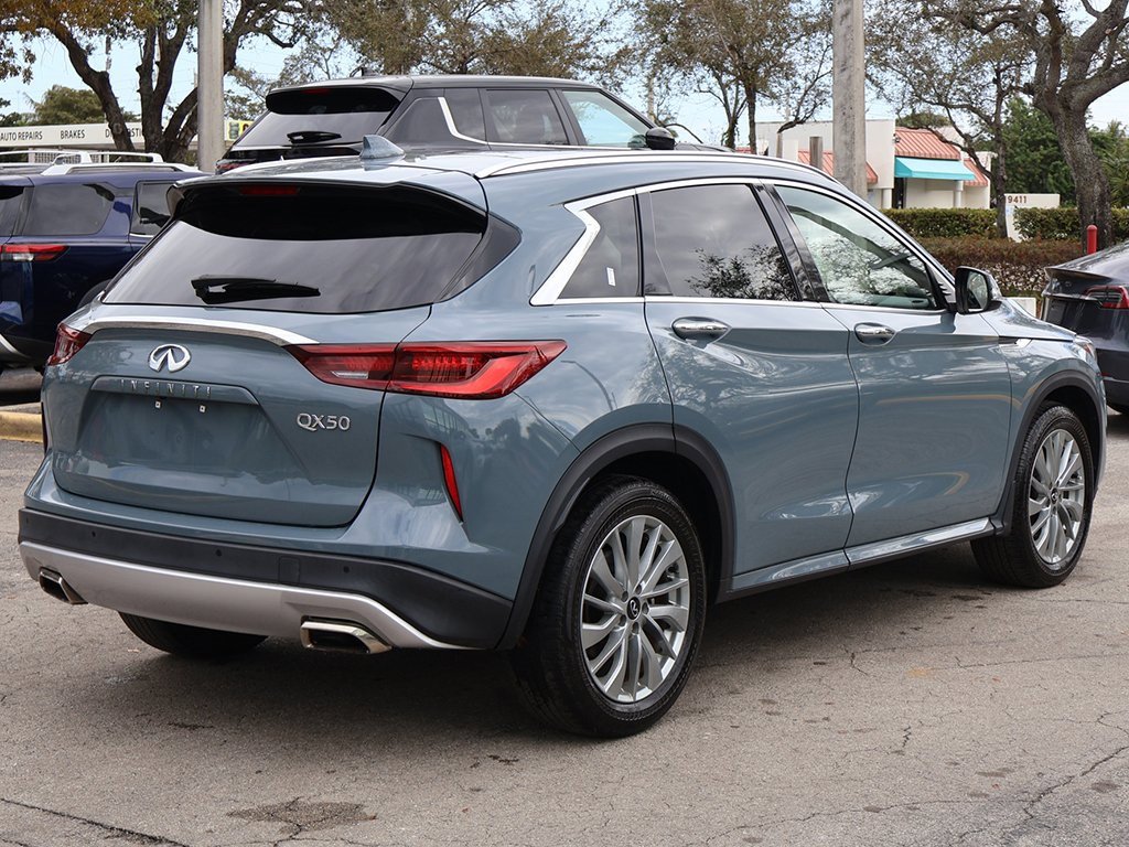 Used 2023 INFINITI QX50 Luxe image 8