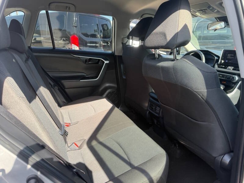 Used 2025 Toyota RAV4 LE FWD image 11