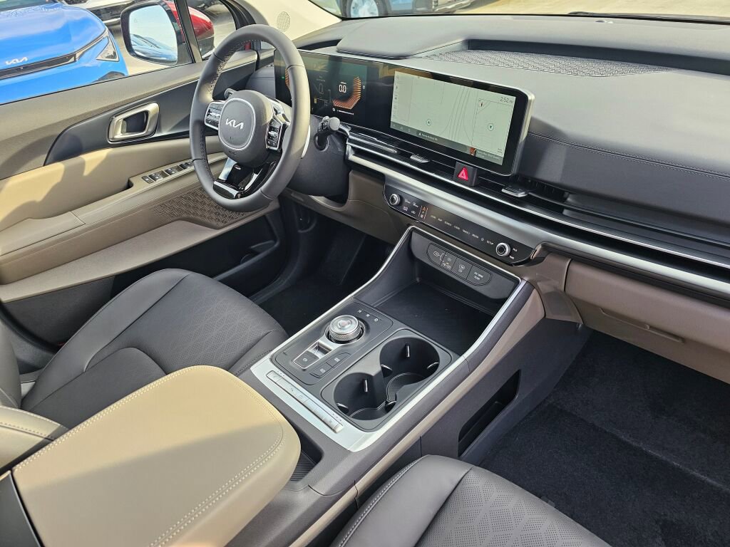 New 2026 Kia Carnival LXS image 32