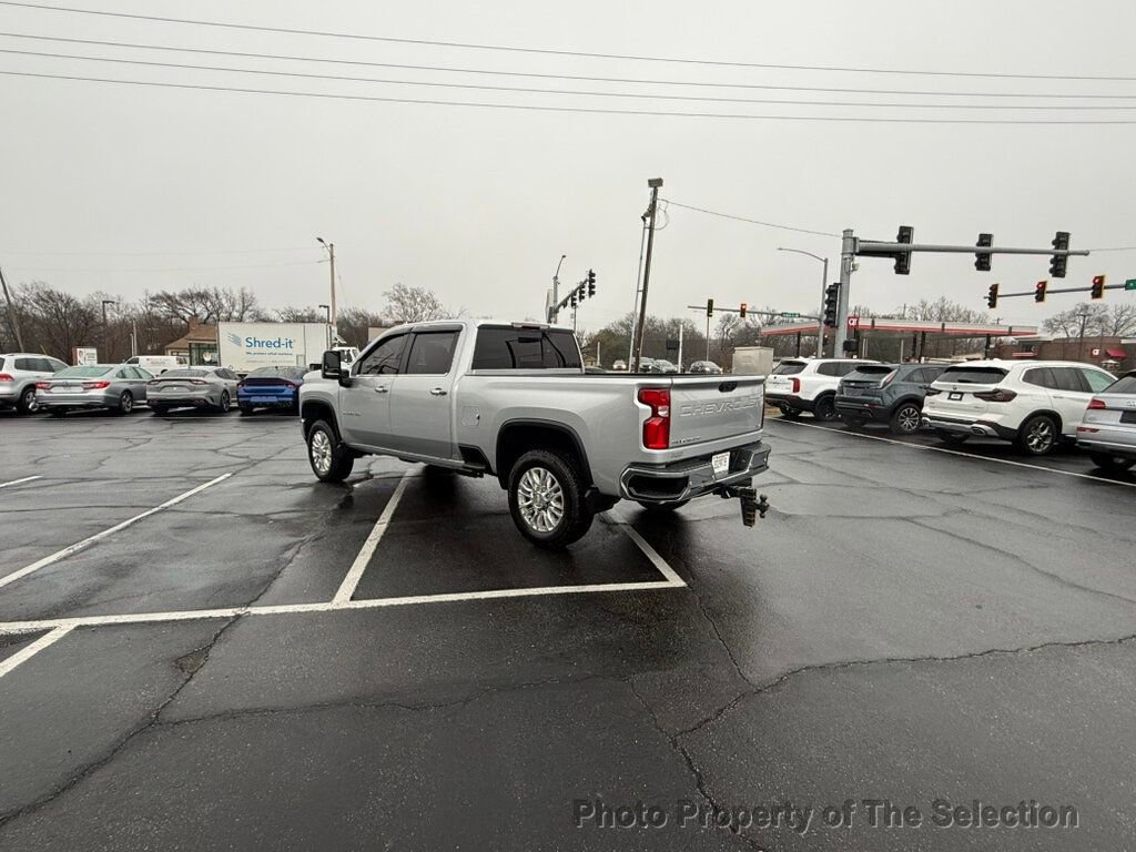 Used 2022 Chevrolet Silverado 2500 LTZ w/ LTZ Convenience Package image 11