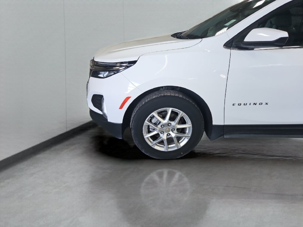 Used 2024 Chevrolet Equinox LT AWD/4WD image 53