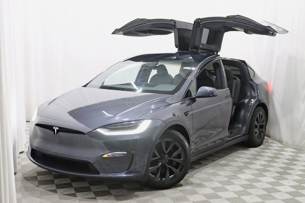 Used 2022 Tesla Model X image 7