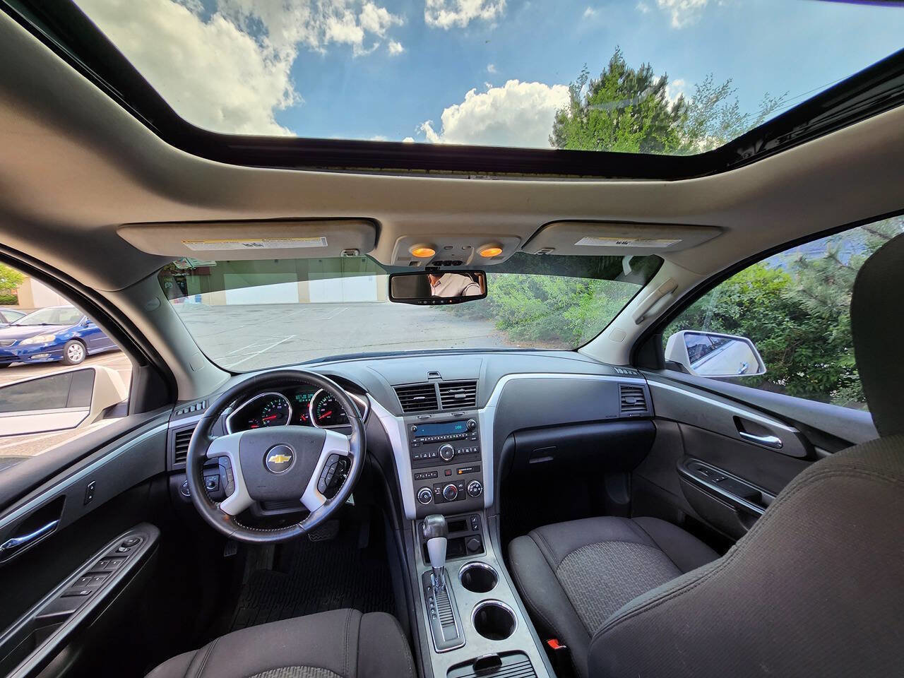 Used 2012 Chevrolet Traverse LT w/ All-Star Edition FWD image 19