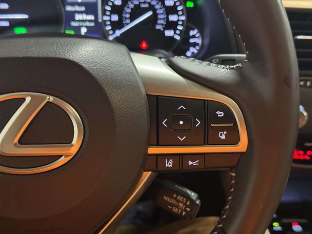 Used 2018 Lexus RX 450hL AWD image 18