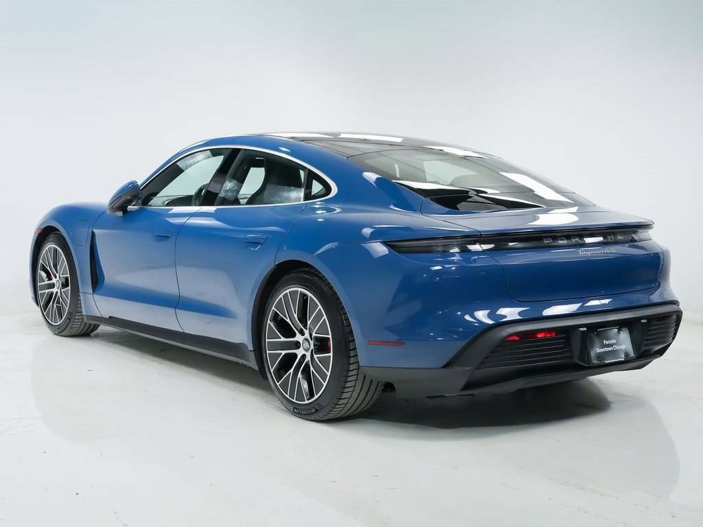 Certified 2022 Porsche Taycan 4S image 3
