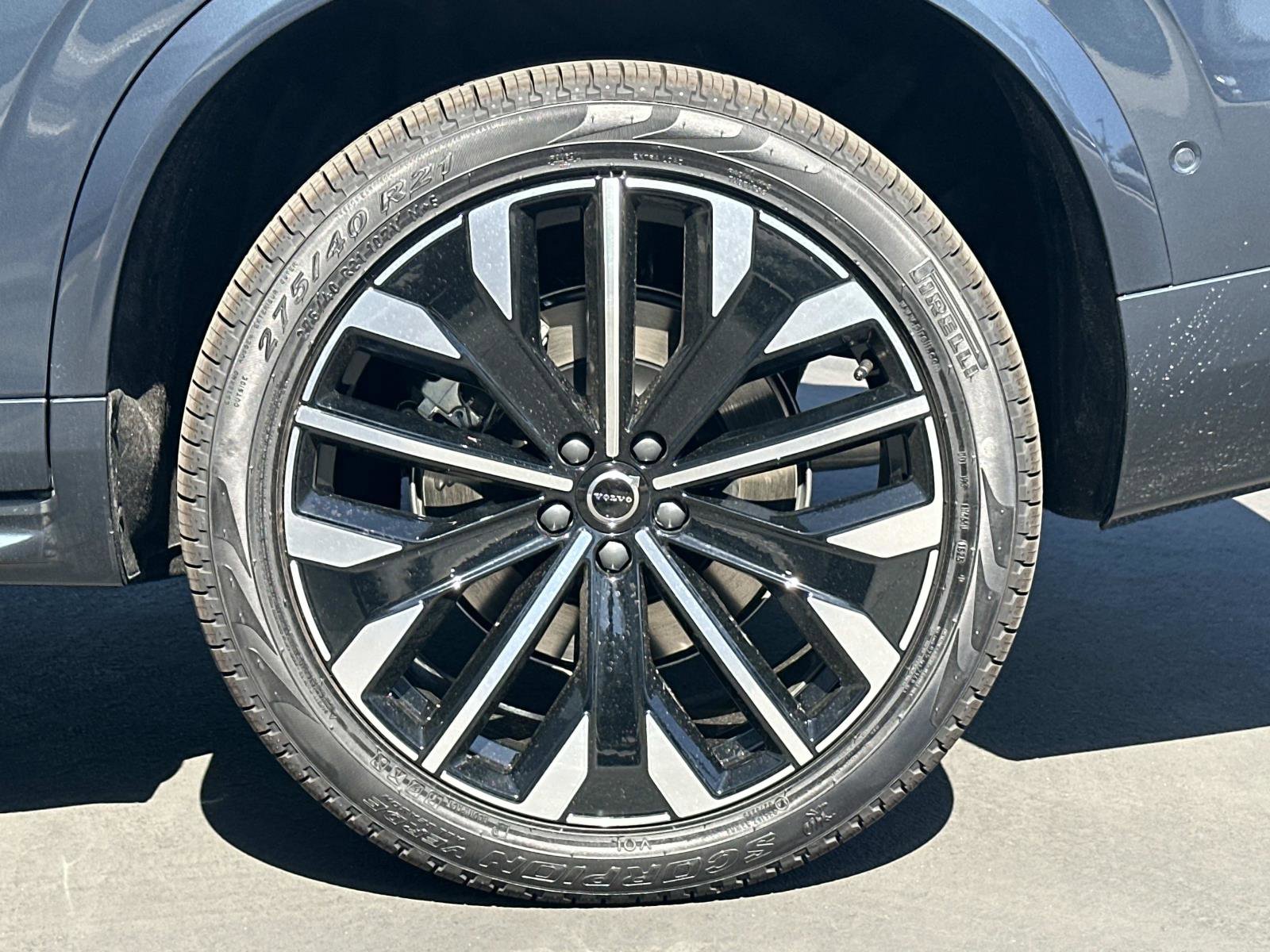 New 2026 Volvo XC90 T8 Plus image 24