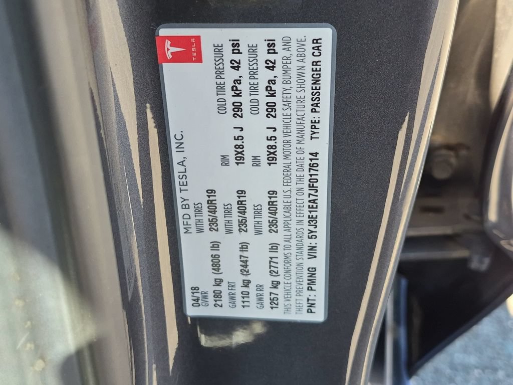 Used 2018 Tesla Model 3 Long Range RWD image 22