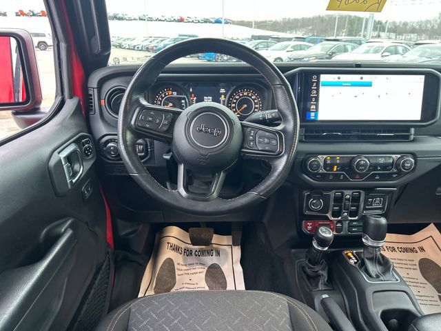 Used 2024 Jeep Gladiator Mojave w/ Convenience Group image 10