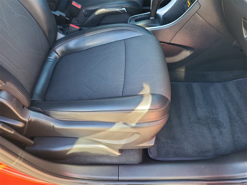 Certified 2020 Chevrolet Trax LT w/ LT Convenience Package image 15