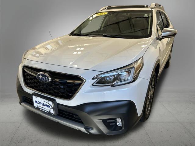 Used 2021 Subaru Outback Touring XT AWD/4WD image 1