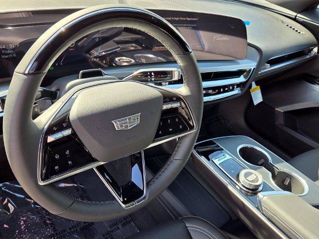 New 2026 Cadillac Lyriq Premium Luxury AWD/4WD image 15