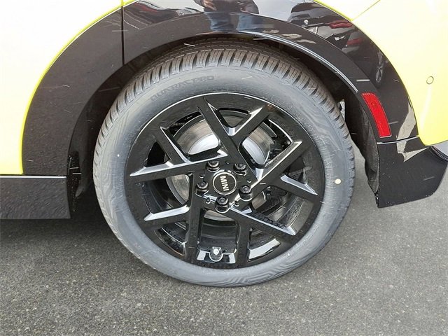 New 2026 MINI Cooper S image 5