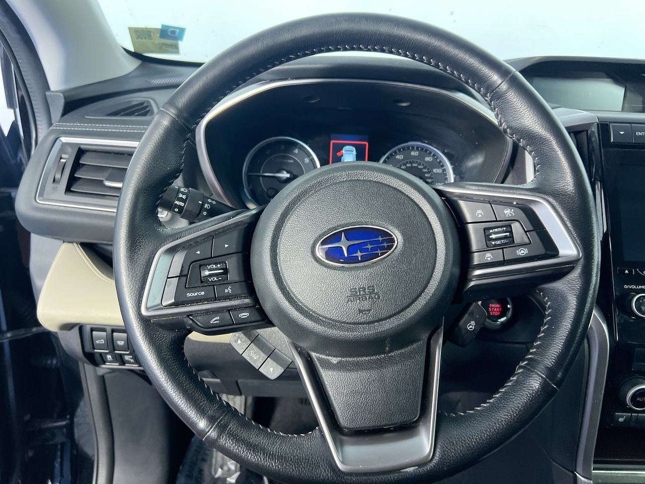 Used 2022 Subaru Ascent Limited AWD/4WD image 15