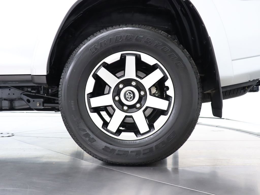 Used 2022 Toyota 4Runner TRD Off-Road Premium w/ Moonroof Package image 44