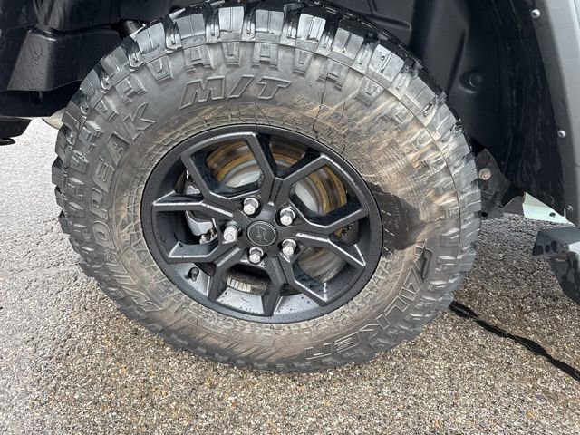 Used 2024 Jeep Wrangler Willys image 7