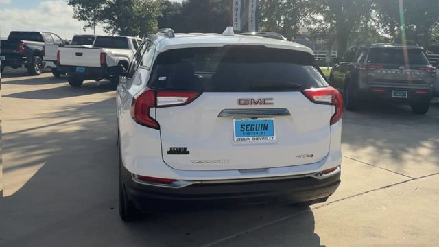 Used 2022 GMC Terrain AT4 w/ Infotainment Package II AWD/4WD image 7