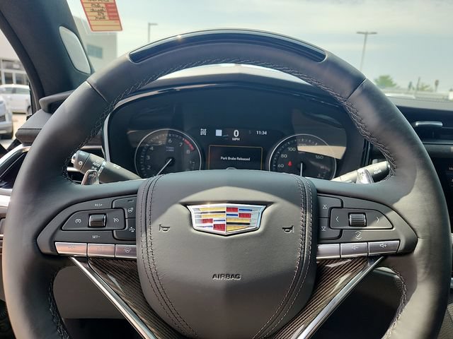 Certified 2025 Cadillac XT6 Sport w/ Platinum Package AWD/4WD image 20