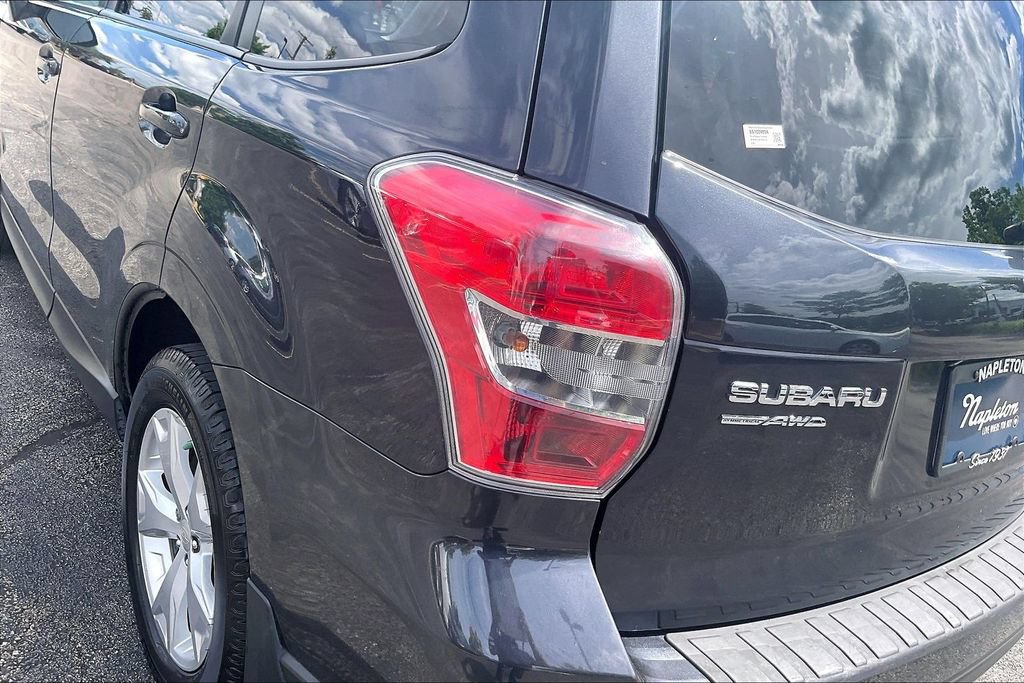 Used 2014 Subaru Forester 2.5i Premium w/ All-Weather Package AWD/4WD image 33