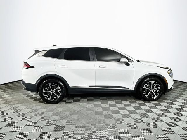 Used 2023 Kia Sportage EX FWD image 9