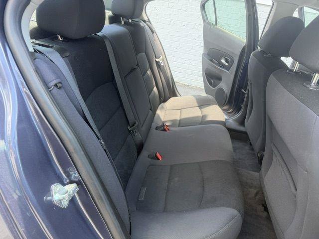 Used 2014 Chevrolet Cruze LT FWD image 12