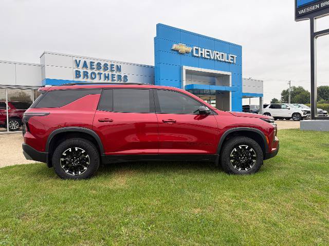 Certified 2024 Chevrolet Traverse Z71 w/ Enhanced Driving Package AWD/4WD image 8